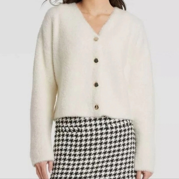 a new day Sweaters - A New Day Fuzzy Soft Button Front Cardigan Sweater XL NWOT